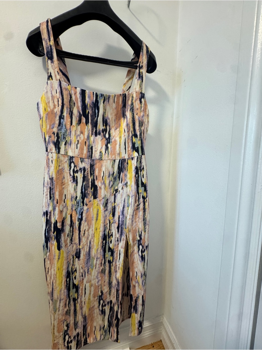 Aritzia Abstract Print Sleeveless Midi Dress in Multicolor